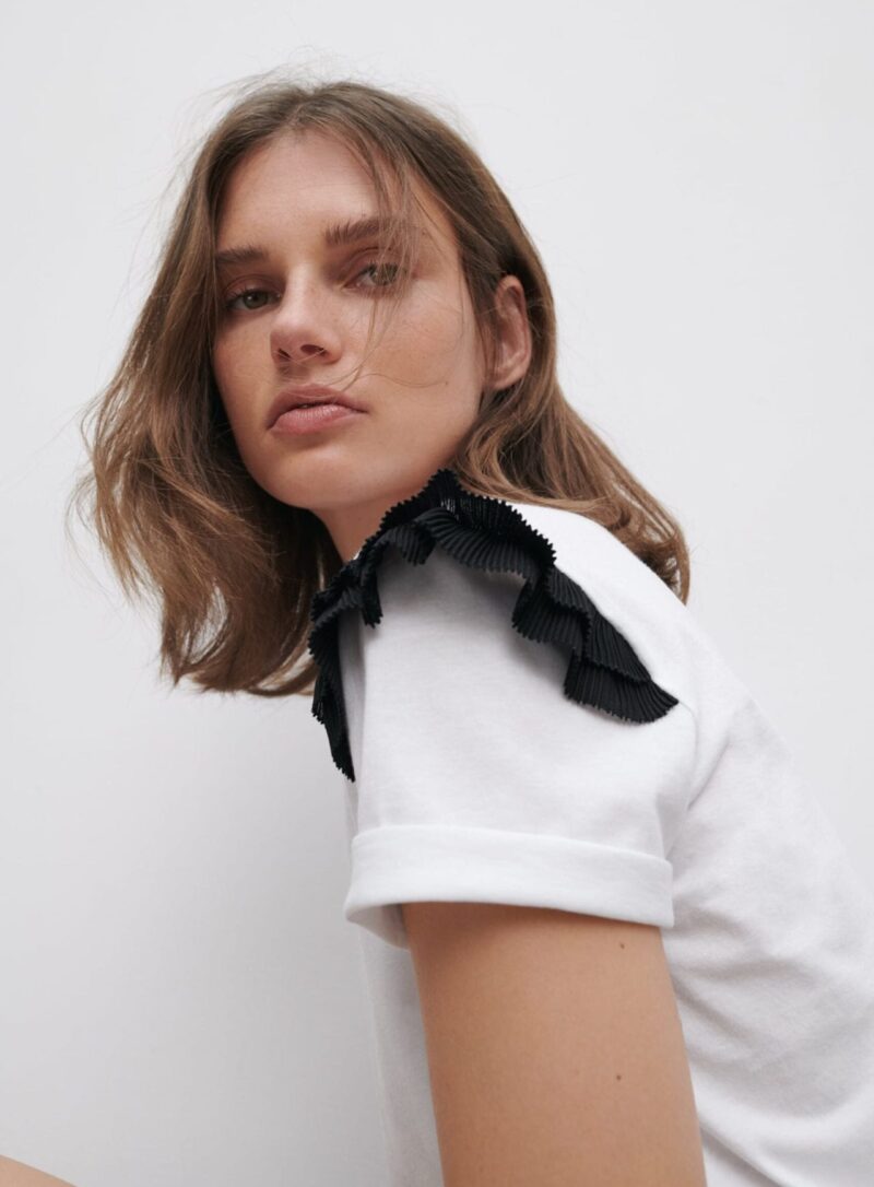 T-Shirt With Pleated Ruffle Trims